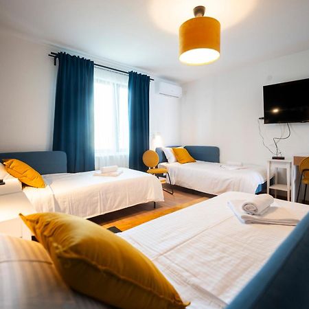 Cozy Nook B&B - Free Private Parking Nowy Sad Zewnętrze zdjęcie