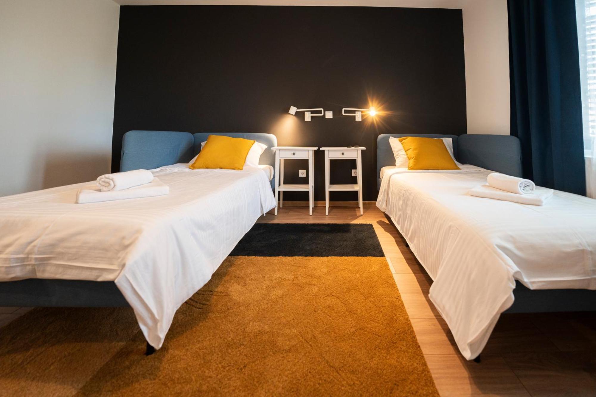 Cozy Nook B&B - Free Private Parking Nowy Sad Zewnętrze zdjęcie